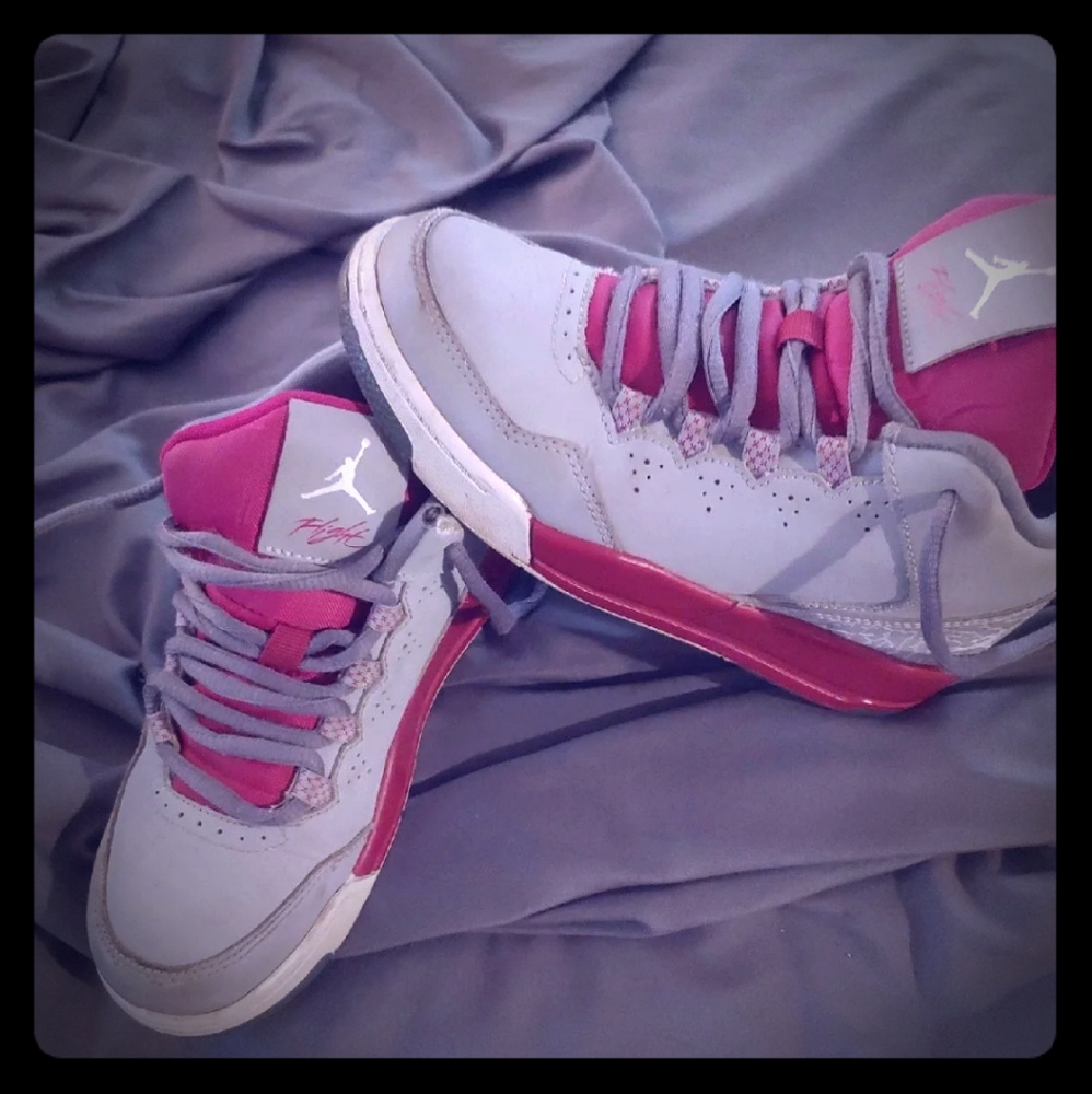 SOLD Kids sz 13, Jordan Flights